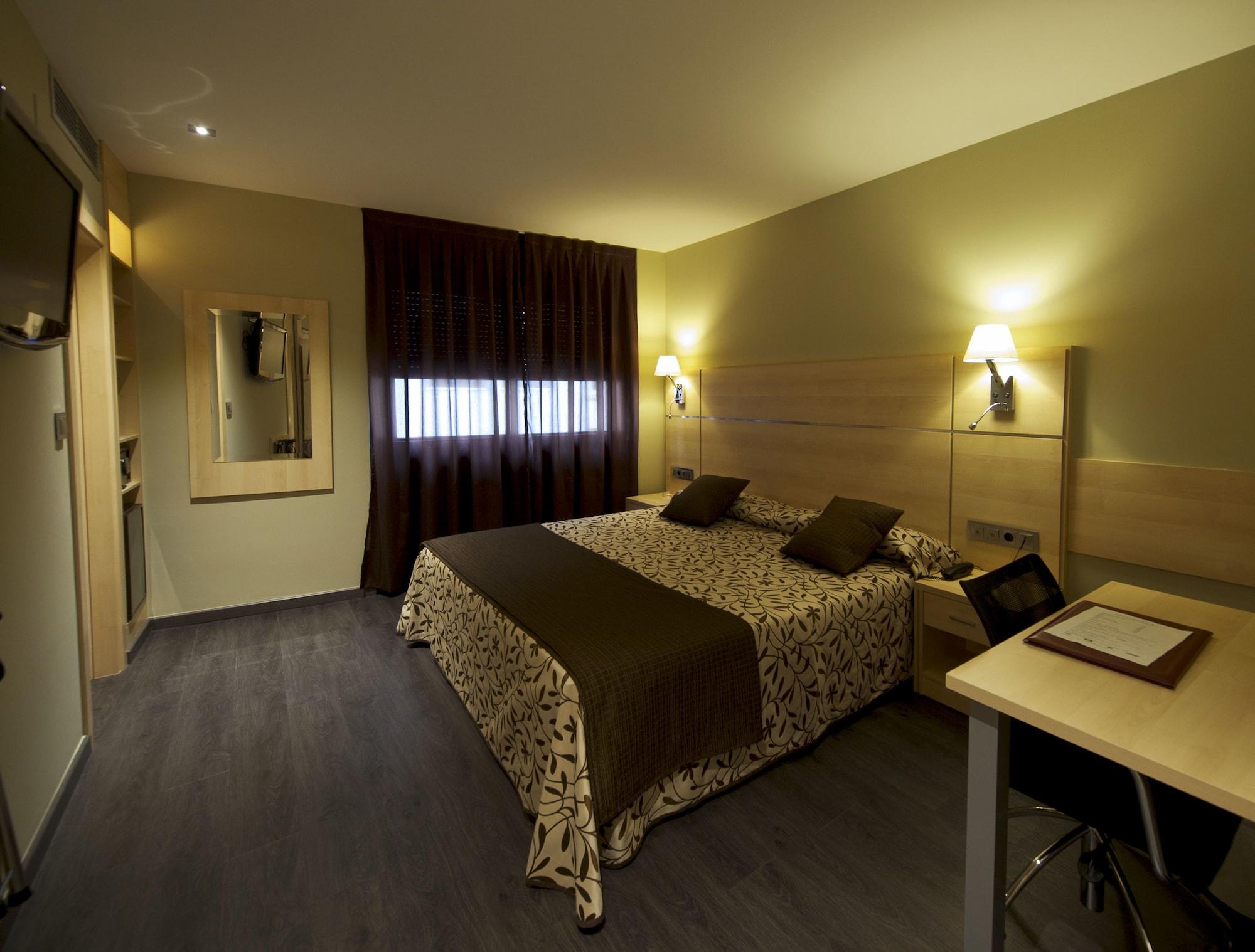 Hotel Francisco II Ourense Exteriör bild