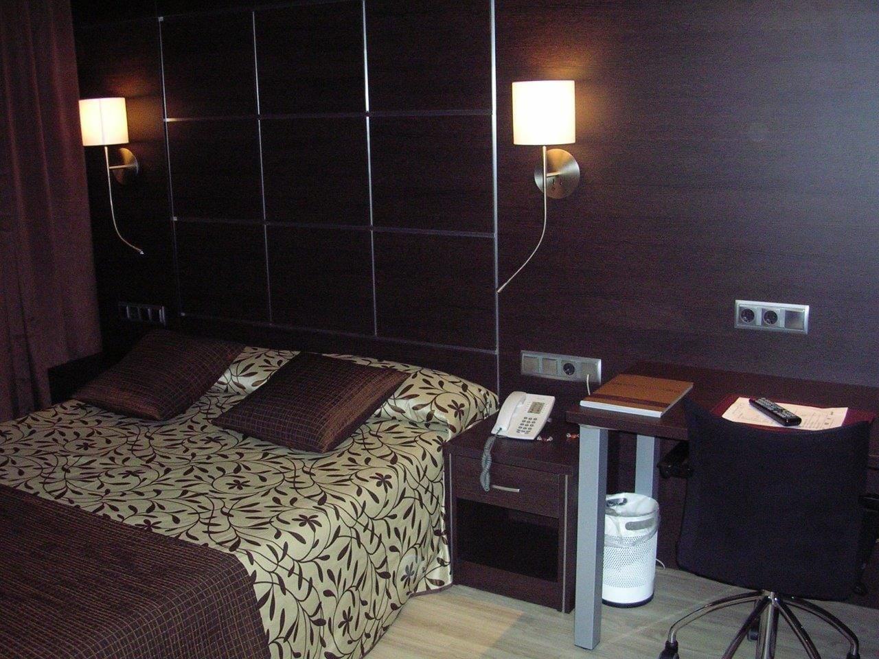 Hotel Francisco II Ourense Exteriör bild